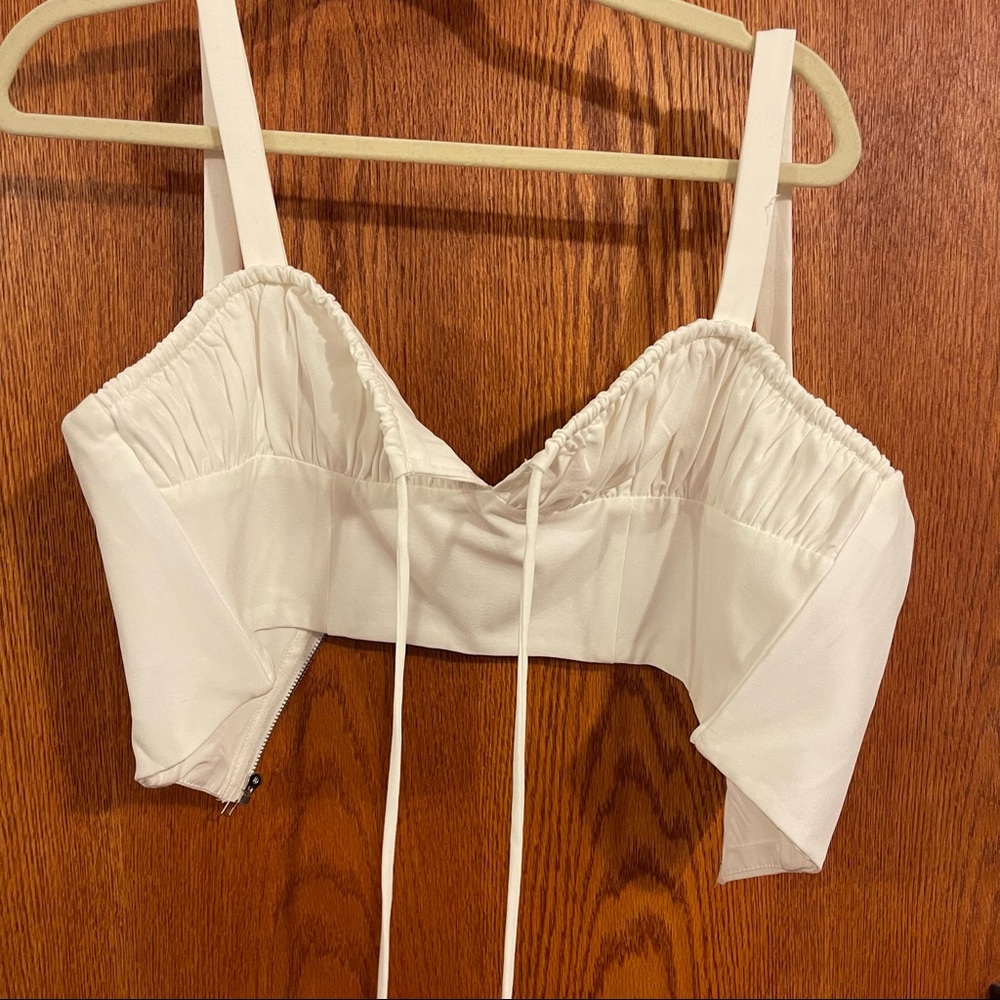 White fox tie front zip back crop tank
